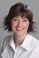 <b>Carolyn Hopkins</b>, LLB, BSC has worked in Hamilton since 1998, providing legal ... - Carolyn_web